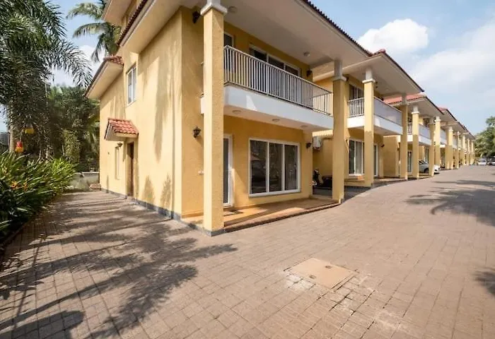 Veera Casa By The Ferias House