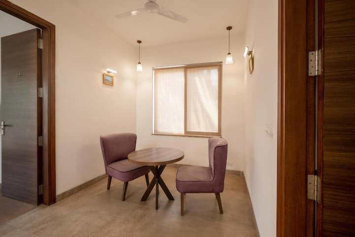 Villa Veera Casa By The Ferias House